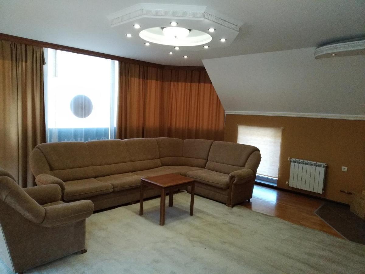 فانادزور Downtown B&B المظهر الخارجي الصورة